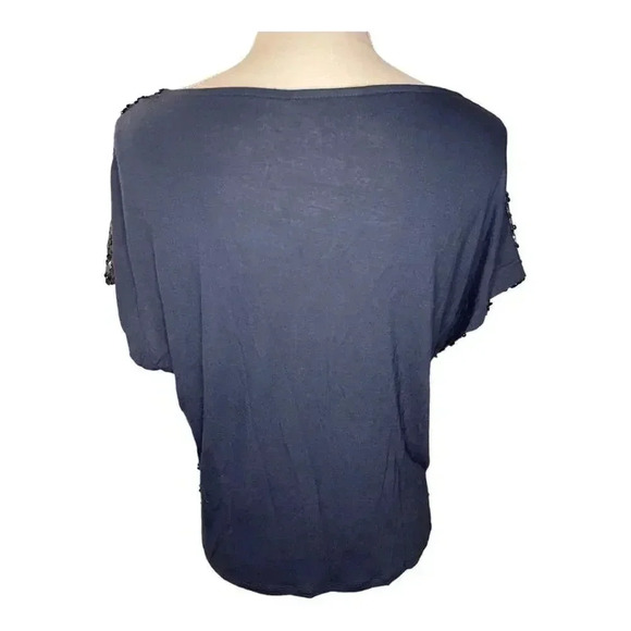 Jennifer Lopez Women’s Small Navy Short Sleeve Sequin Knit Dolman Top - Picture 3 of 4